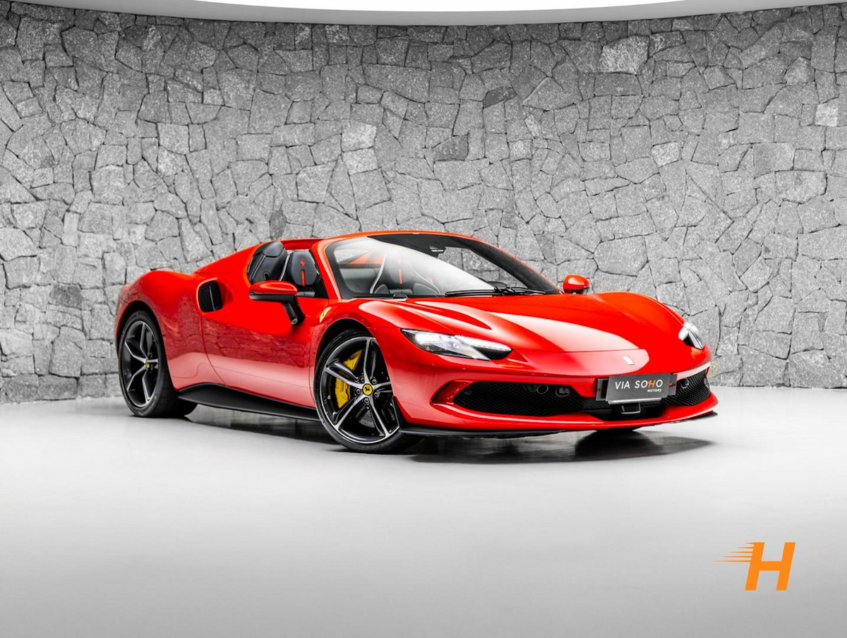 Foto do veículo FERRARI 296 GTB  GTS 2024/2024 3.000 KM R$ 3.800.000,00