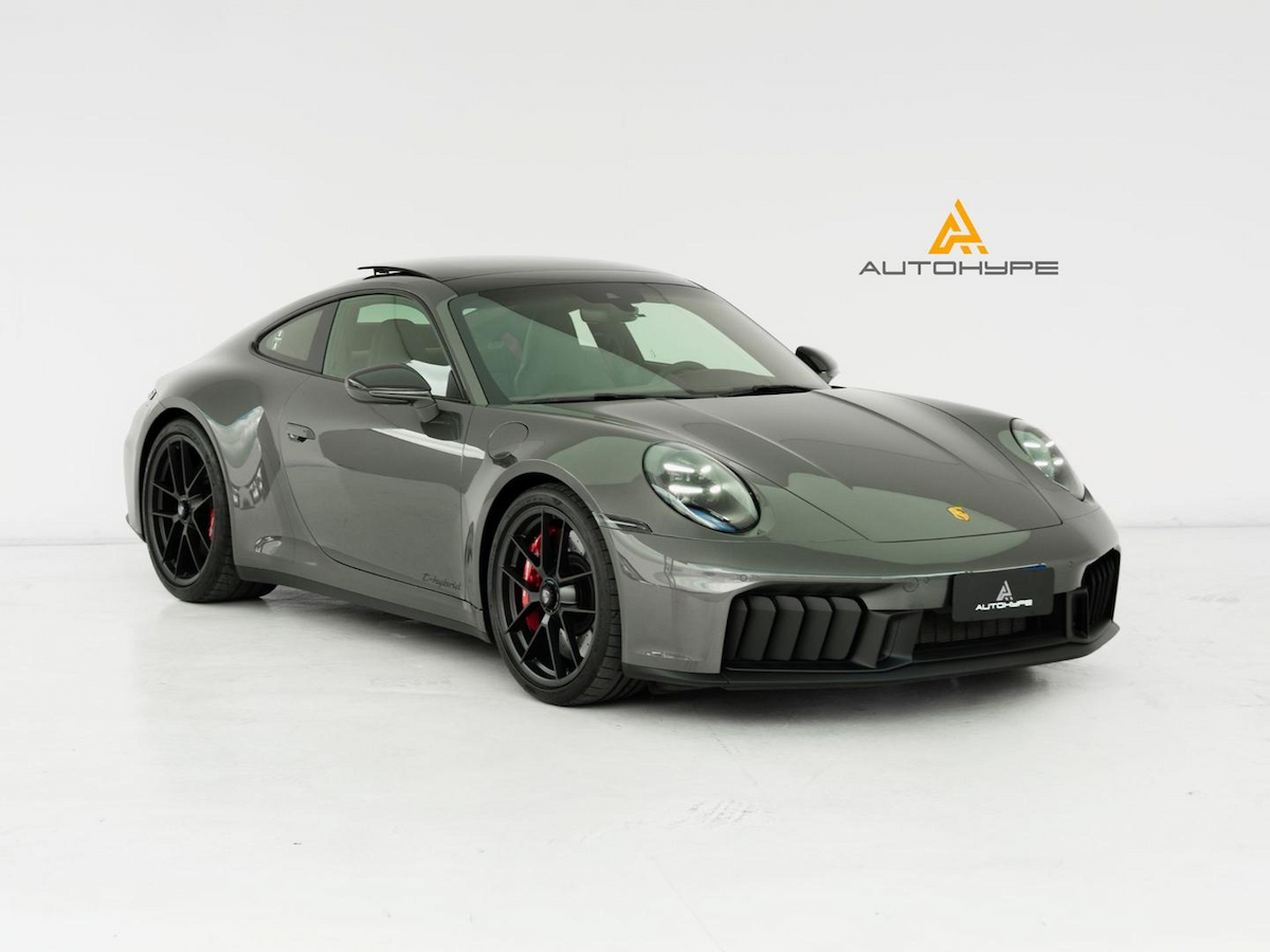 Foto do veículo PORSCHE 911  CARREIRA GTS COUP 3.6 (992) (HÍB) 2025/2026 3.000 KM R$ 1.180.000,00