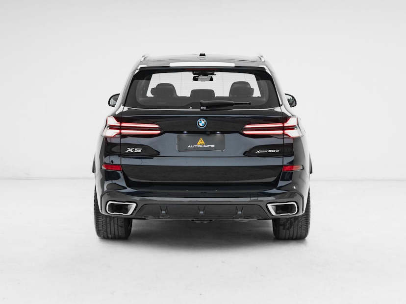 Foto do veículo BMW X5  XDRIVE50E MSP 2026 8.802 KM 719.000,00