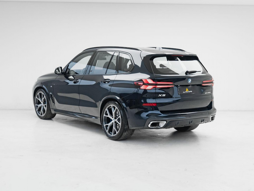 Foto do veículo BMW X5  XDRIVE50E MSP 2026 8.802 KM 719.000,00