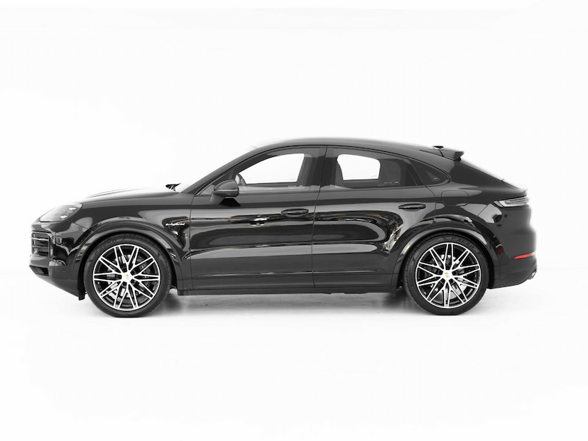 Foto do veículo PORSCHE CAYENNE COUPE E-HYBRID 2024 10.687 KM 829.000,00