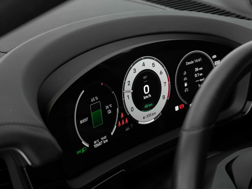 Foto do veículo PORSCHE CAYENNE COUPE E-HYBRID 2024 10.687 KM 829.000,00