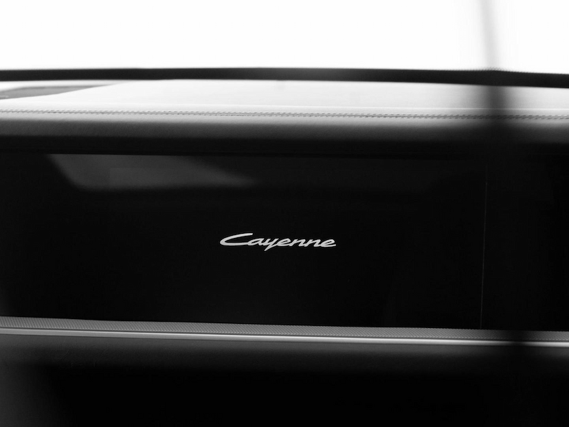 Foto do veículo PORSCHE CAYENNE COUPE E-HYBRID 2024 10.687 KM 829.000,00