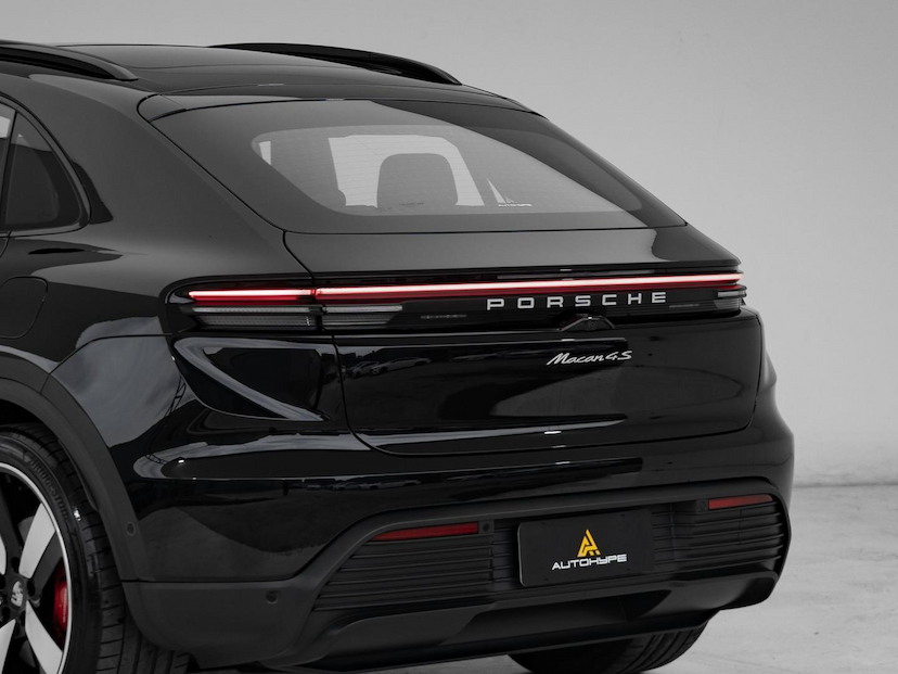 Foto do veículo PORSCHE MACAN 4S ELÉTRICA 2025 4.025 KM 639.000,00