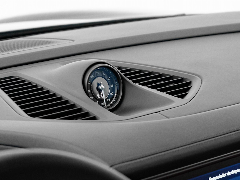 Foto do veículo PORSCHE MACAN 4S ELÉTRICA 2025 4.025 KM 639.000,00