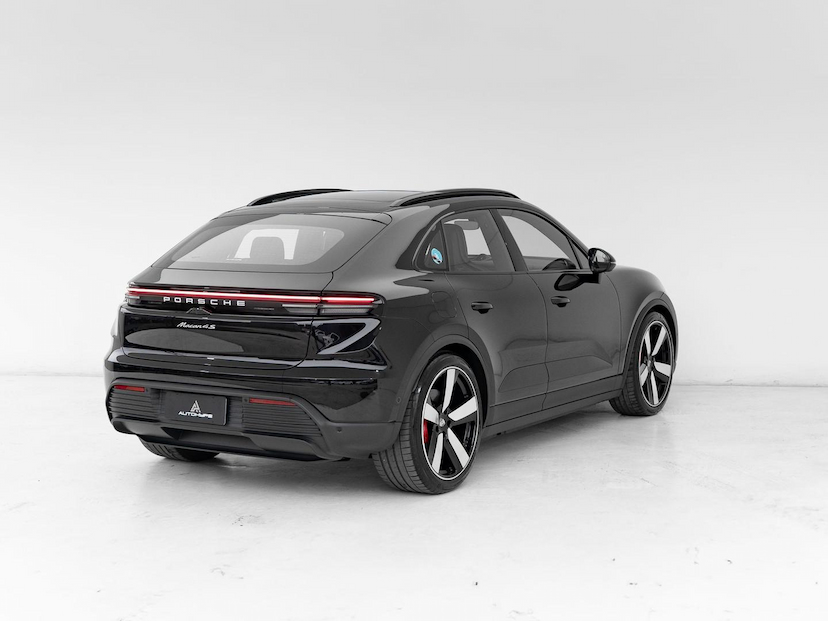 Foto do veículo PORSCHE MACAN 4S ELÉTRICA 2025 4.025 KM 639.000,00