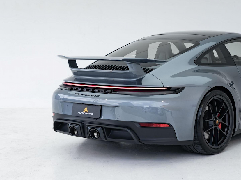 Foto do veículo PORSCHE 911  CARREIRA GTS COUP 3.6 (992) (HÍB) 2026 1.800 KM 1.169.000,00