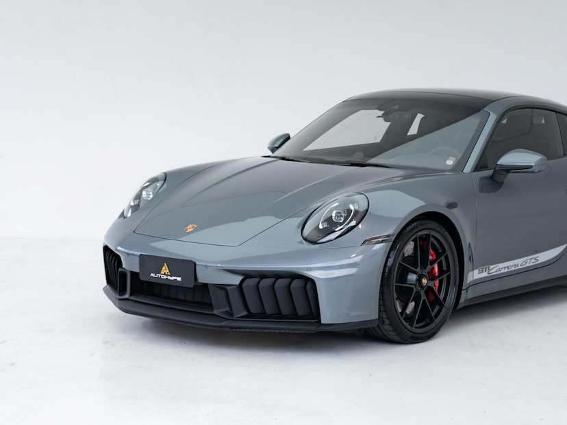 Foto do veículo PORSCHE 911  CARREIRA GTS COUP 3.6 (992) (HÍB) 2026 1.800 KM 1.169.000,00
