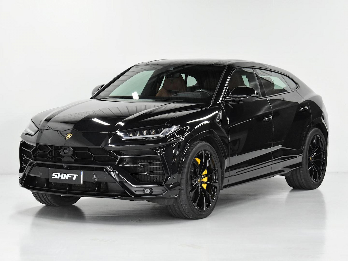 Foto do veículo LAMBORGHINI URUS  LP 650 4 2020/2020 42.600 KM R$ 2.600.000,00