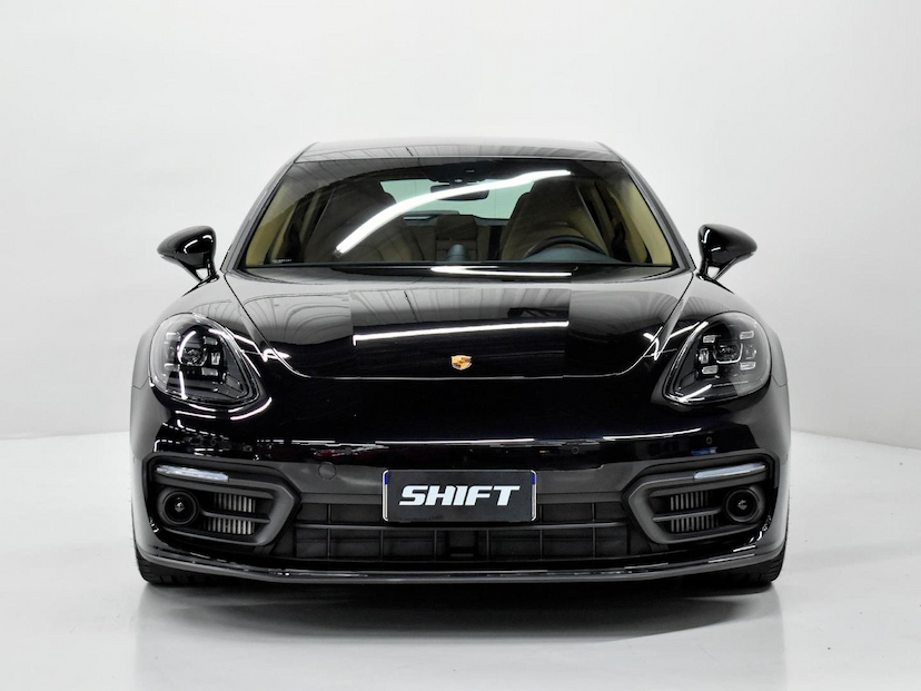 Foto do veículo PORSCHE PANAMERA  4 E-HYBRID SPORT TURISMO 2023 12.230 KM 670.000,00