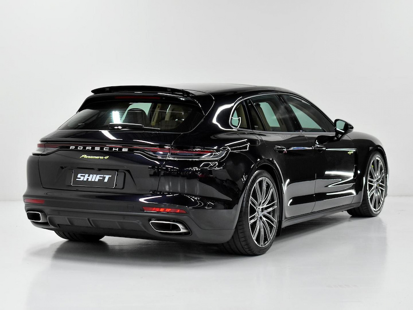 Foto do veículo PORSCHE PANAMERA  4 E-HYBRID SPORT TURISMO 2023 12.230 KM 670.000,00