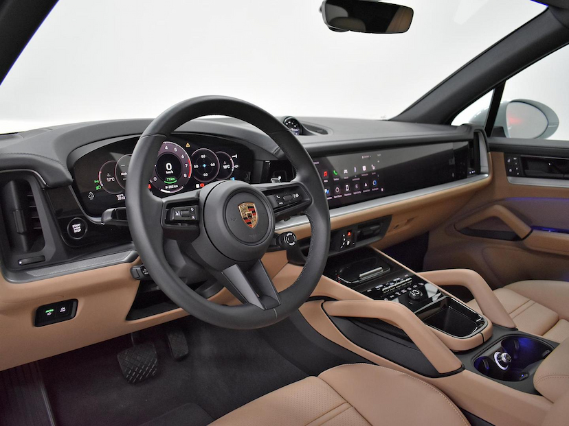 Foto do veículo PORSCHE CAYENNE  3.0 V6 (HÍBRIDO) 2024 7.845 KM 765.000,00
