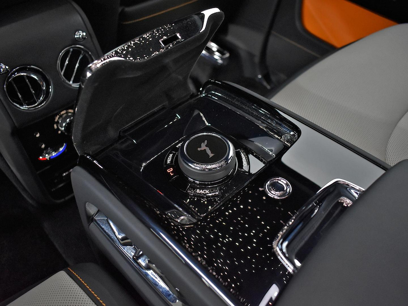 Foto do veículo ROLLS-ROYCE CULLINAN  6.7 V12 AUT. 2023 4.270 KM 6.900.000,00