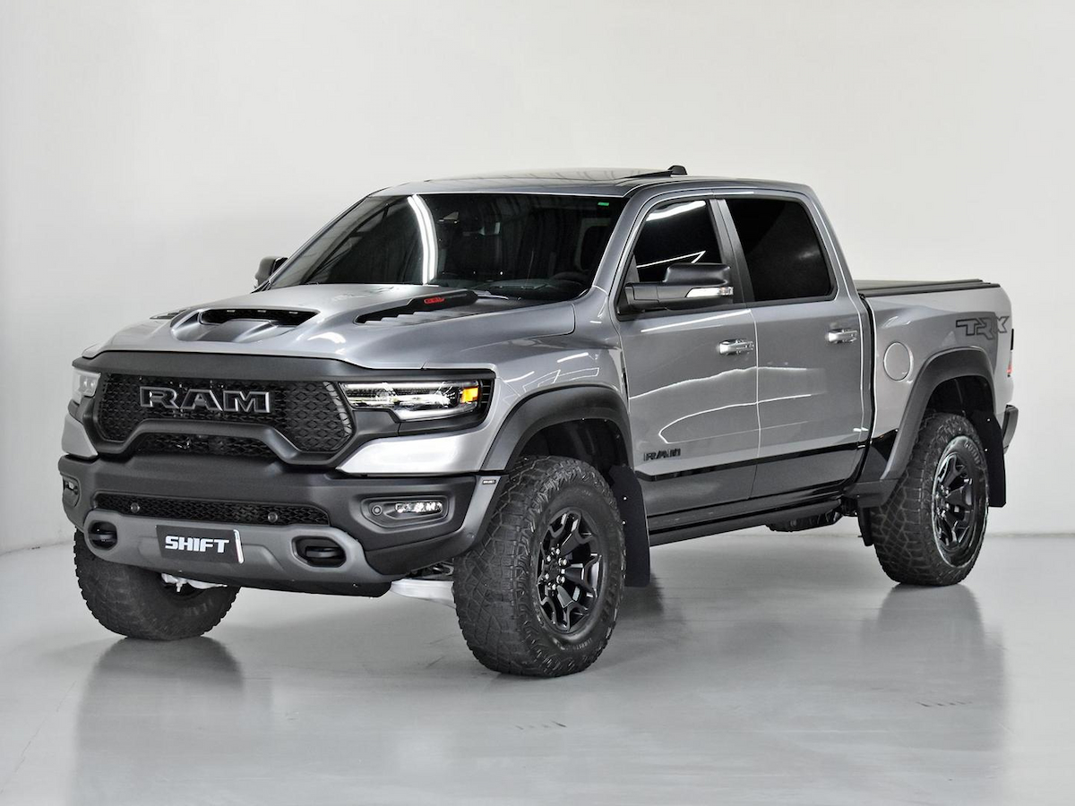 Foto do veículo RAM 1500  TRX 2021/2021 27.000 KM R$ 1.000.000,00