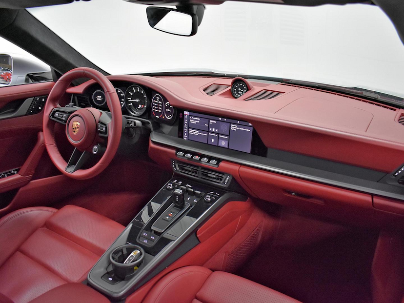Foto do veículo PORSCHE 911  CARRERA COUPE 3.0 (991/992) 2020 17.225 KM 710.000,00