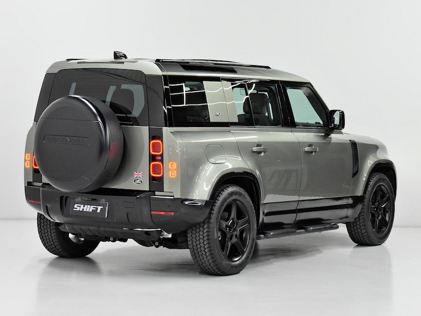 Foto do veículo LAND ROVER DEFENDER  110 2.0 TURBO SE SI4 AUT 2022 52.580 KM 430.000,00