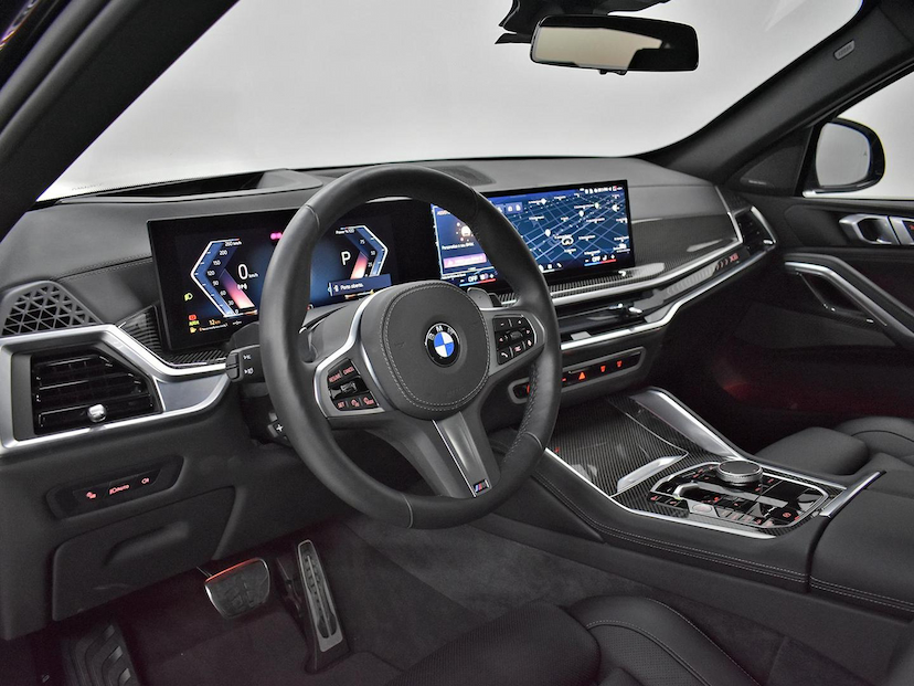 Foto do veículo BMW X6  XDRIVE 40I M SPORT 3.0 BI-TB (HIB.) 2026 1.435 KM 970.000,00