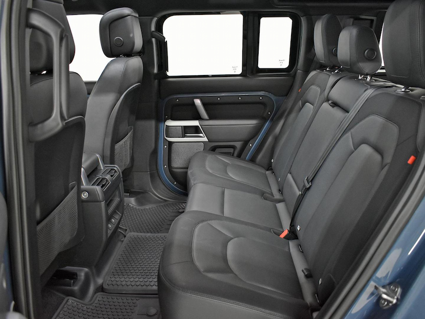 Foto do veículo LAND ROVER DEFENDER  110 X-DY.HSE D300 DIE AUT. (HÍB.) 2023 58.170 KM 580.000,00