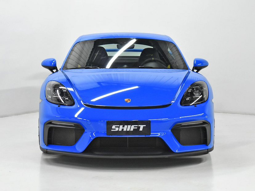 Foto do veículo PORSCHE 718  CAYMAN GT4 4.0 420CV 2023 4.890 KM 980.000,00