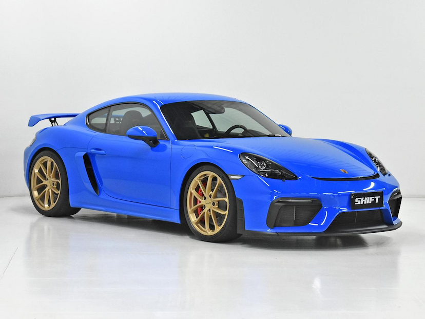 Foto do veículo PORSCHE 718  CAYMAN GT4 4.0 420CV 2023 4.890 KM 980.000,00