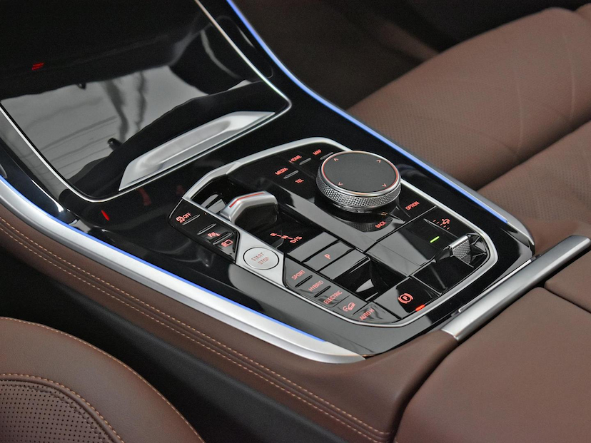 Foto do veículo BMW X5  XDRIVE 50E 3.0 M SPORT AUT. (HIBRIDO) 2026 13.105 KM 725.000,00