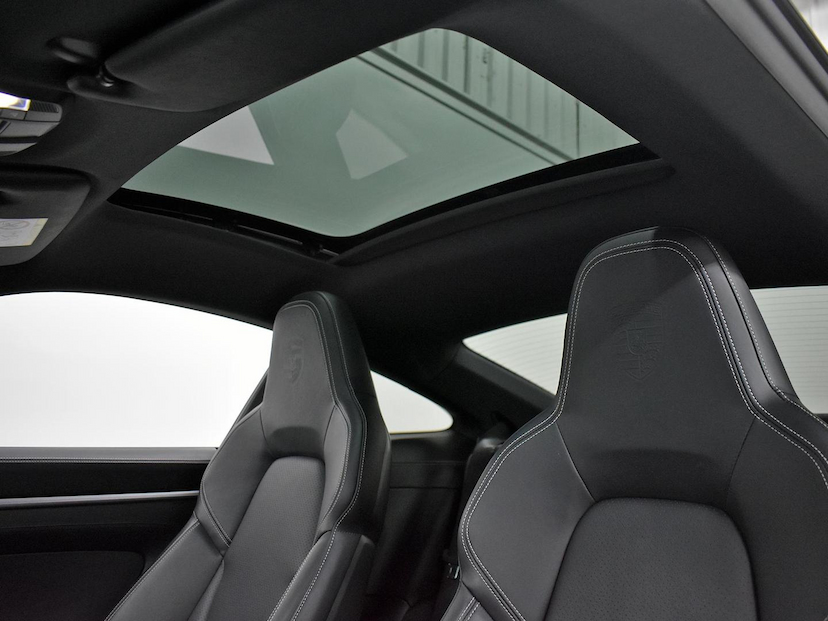 Foto do veículo PORSCHE 911  CARRERA 4S COUPE 3.0 (991/992) 2021 8.795 KM 820.000,00