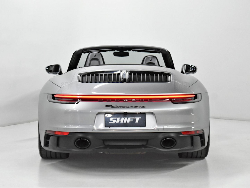 Foto do veículo PORSCHE 911  CARRERA 4 GTS CABRI. 3.0 24V (992) 2024 5.855 KM 1.075.000,00
