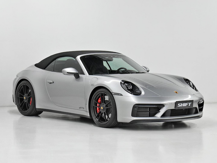 Foto do veículo PORSCHE 911  CARRERA 4 GTS CABRI. 3.0 24V (992) 2024 5.855 KM 1.075.000,00