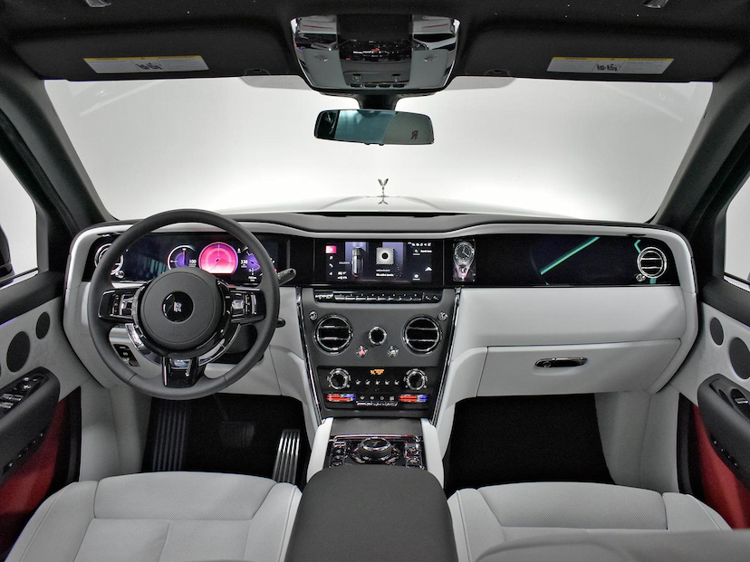 Foto do veículo ROLLS-ROYCE CULLINAN  6.7 V12 AUT. 2026 150 KM 8.000.000,00