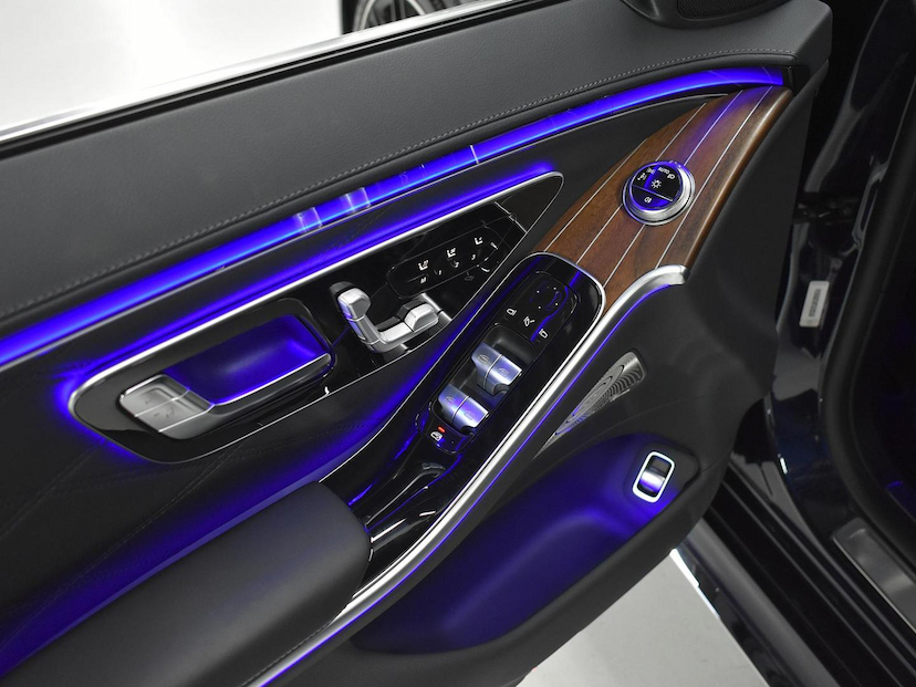 Foto do veículo MERCEDES-BENZ S 63 AMG S-63 AMG S E PERFORMANCE AUT. (HÍBRIDO) 2026 995 KM 1.670.000,00