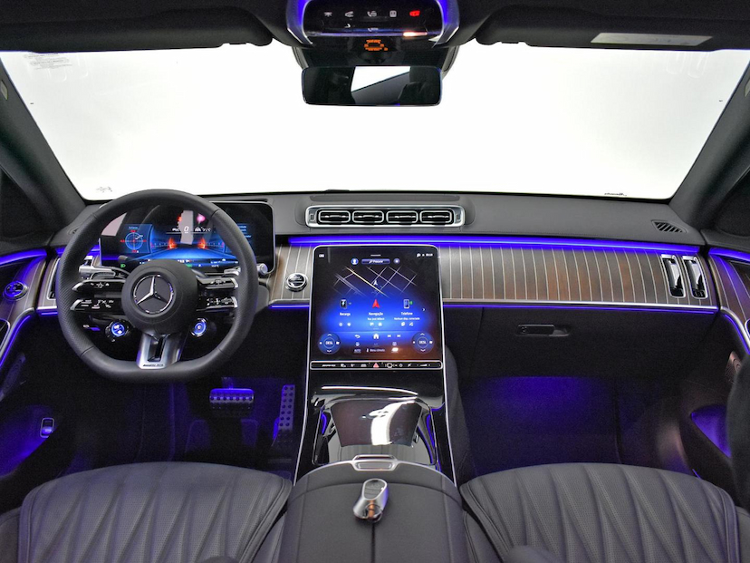 Foto do veículo MERCEDES-BENZ S 63 AMG S-63 AMG S E PERFORMANCE AUT. (HÍBRIDO) 2026 995 KM 1.670.000,00