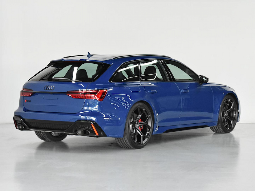 Foto do veículo AUDI RS6 RS6 4.0 AVANT.PERF TFSI QUAT.TIP.(HIB) 2026 435 KM 1.190.000,00