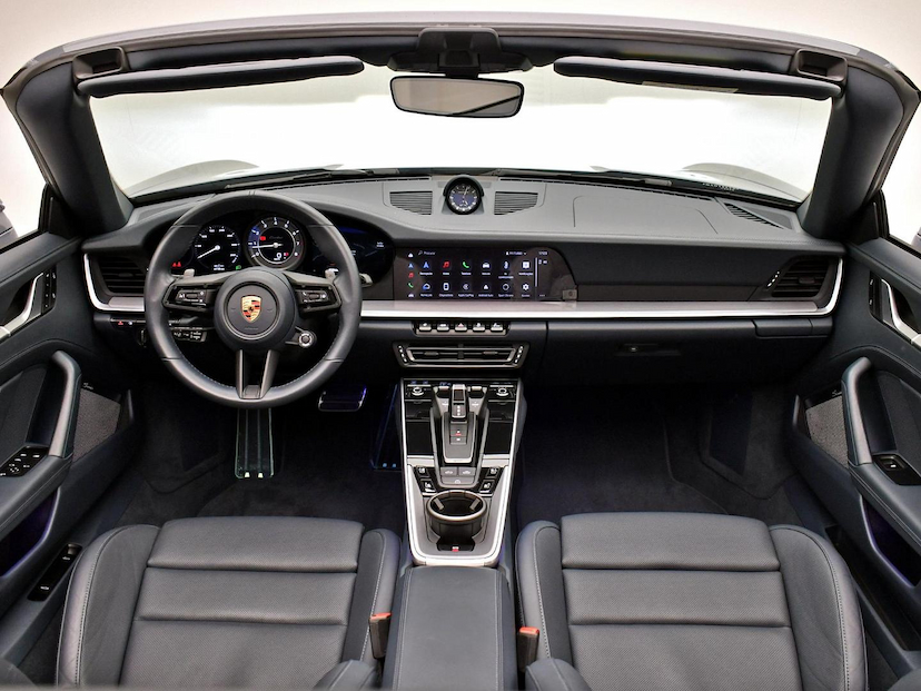 Foto do veículo PORSCHE 911  TURBO CABRIOLET 3.6/3.8 (991/992) 2024 4.105 KM 1.360.000,00
