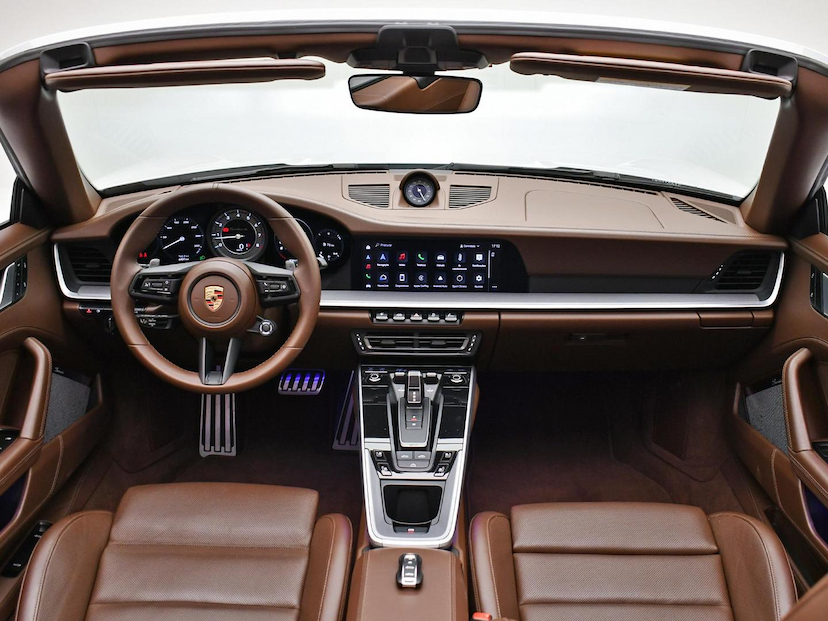 Foto do veículo PORSCHE 911  TURBO S CABRIOLET 3.6/3.8(991/992) 2024 6.430 KM 1.690.000,00