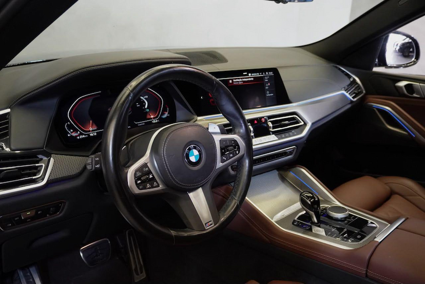 Foto do veículo BMW X6  XDRIVE 40I M SPORT 3.0 BI-TURBO 2023 42.943 KM 478.900,00