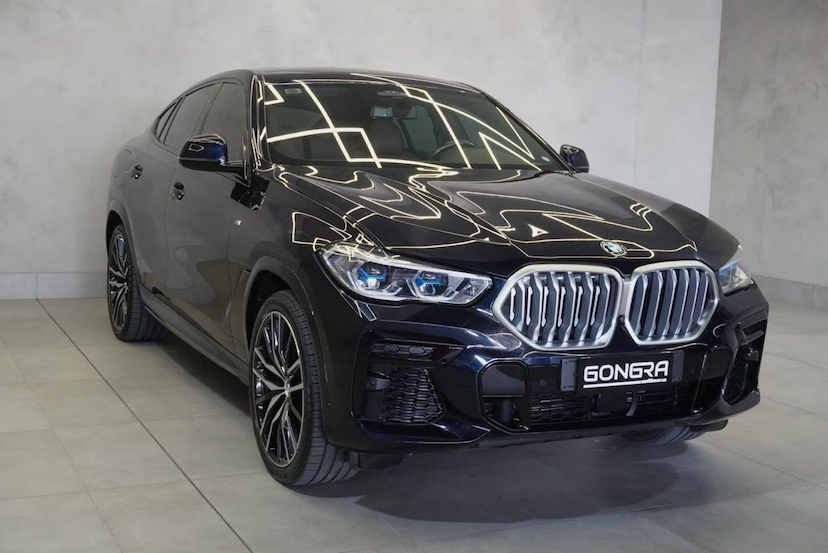 Foto do veículo BMW X6  XDRIVE 40I M SPORT 3.0 BI-TURBO 2023 42.943 KM 478.900,00