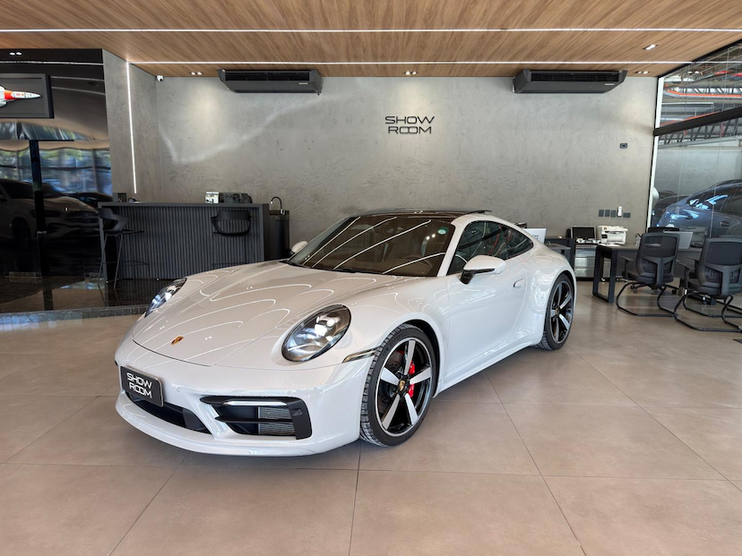 Foto do veículo PORSCHE 911  CARRERA S 2024 6.463 KM 870.000,00