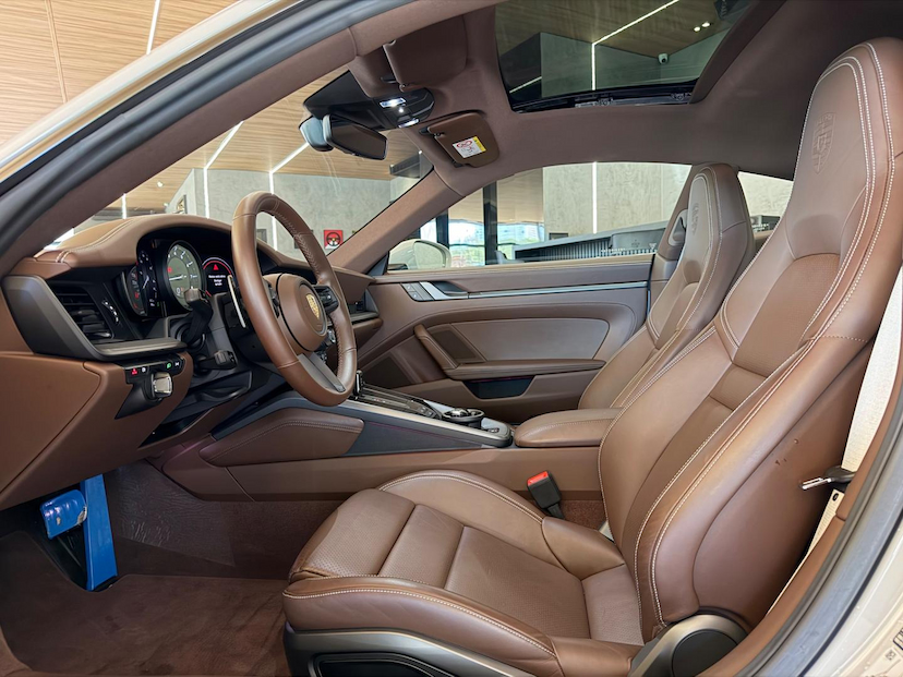 Foto do veículo PORSCHE 911  CARRERA S 2024 6.463 KM 870.000,00