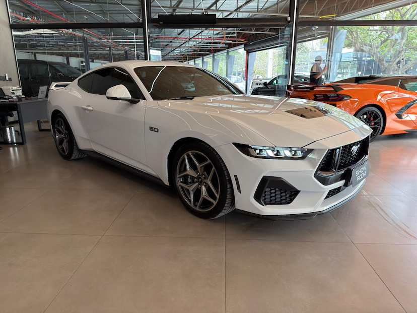 Foto do veículo Ford MUSTANG  2024 8.984 KM R$ 469.000,00