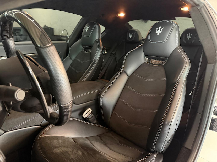 Foto do veículo MASERATI GRANTURISMO  S 2018 2.900 KM 1.200.000,00