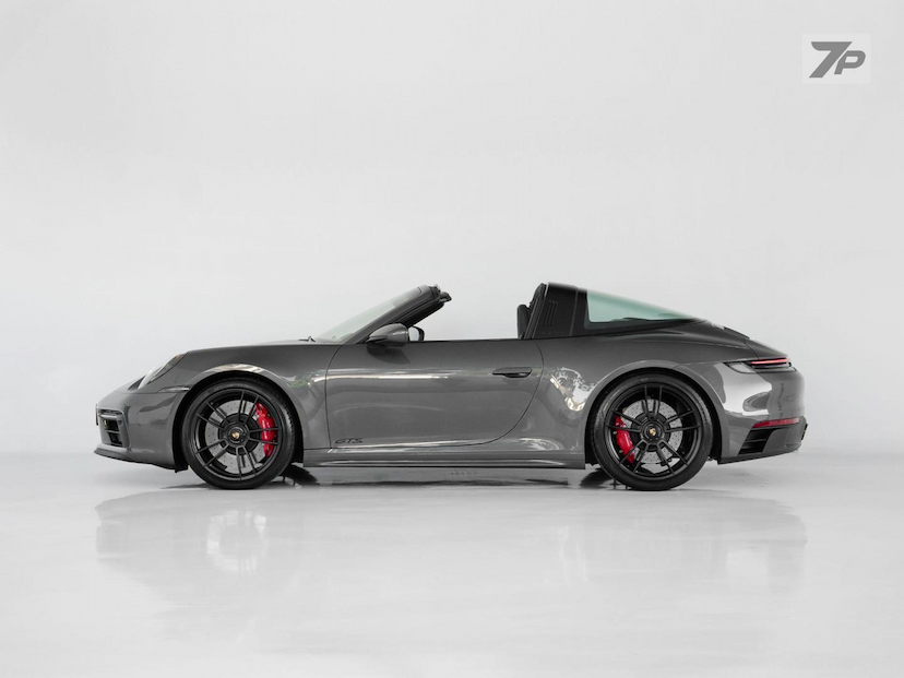 Foto do veículo PORSCHE 911  TARGA 4GTS 2022 8.800 KM 978.500,00