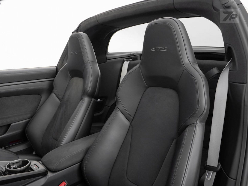 Foto do veículo PORSCHE 911  TARGA 4GTS 2022 8.800 KM 978.500,00