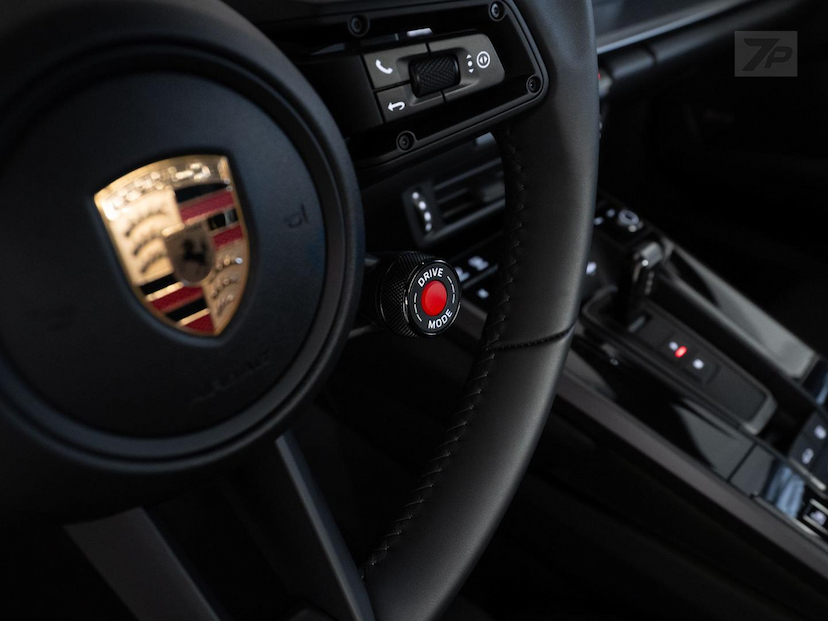 Foto do veículo PORSCHE 911  CARRERA 2025 600 KM 948.000,00