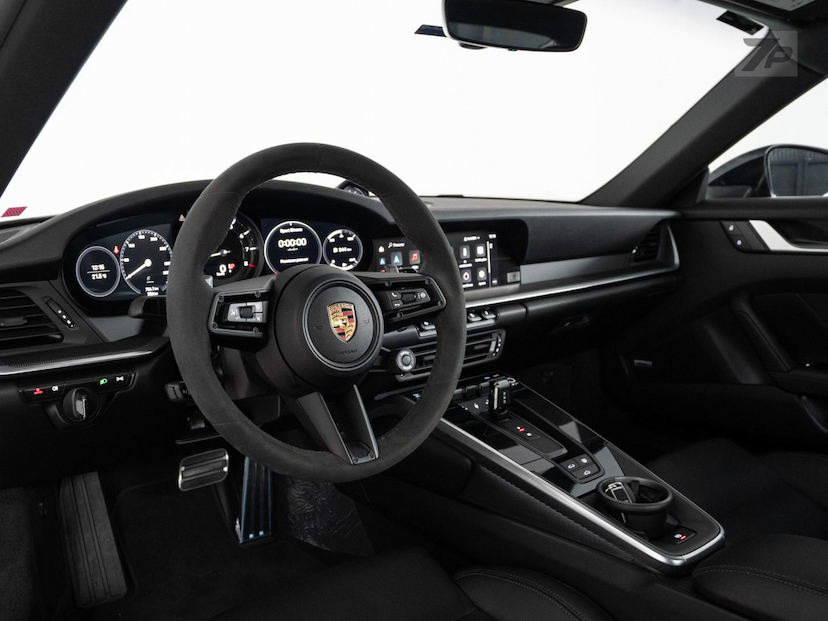 Foto do veículo PORSCHE 911  CARRERA S 2024 755 KM 924.500,00