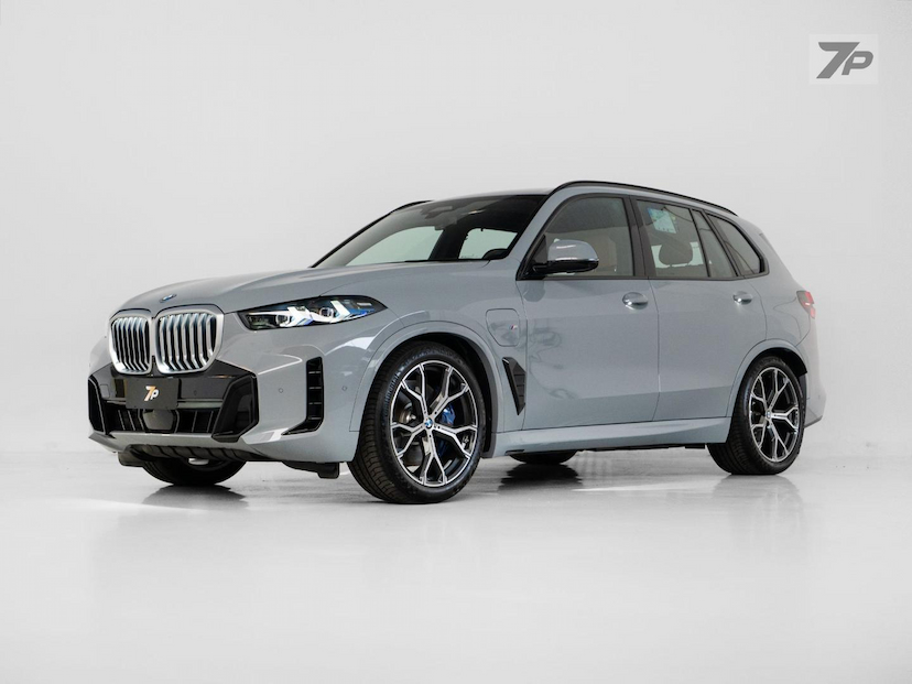 Foto do veículo BMW X5  XDRIVE 50E 3.0 M SPORT AUT. (HIBRIDO) 2026 0 KM 778.500,00