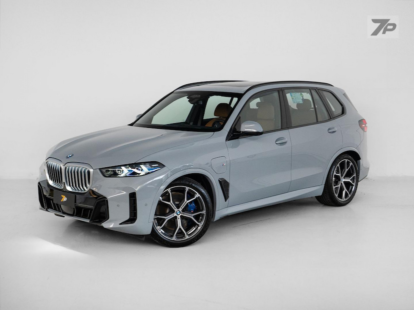 Foto do veículo BMW X5  XDRIVE 50E 3.0 M SPORT AUT. (HIBRIDO) 2026 0 KM 778.500,00