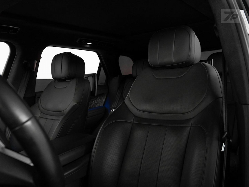 Foto do veículo LAND ROVER RANGE ROVER SPORT LR RRS PHEV LE 2023 36.796 KM 709.000,00