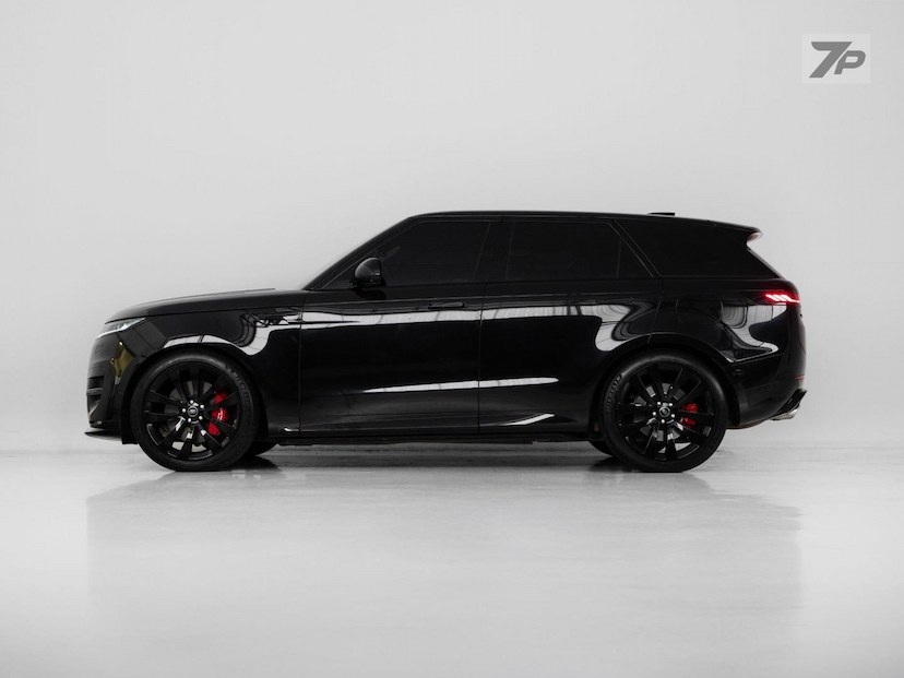 Foto do veículo LAND ROVER RANGE ROVER SPORT LR RRS PHEV LE 2023 36.796 KM 709.000,00