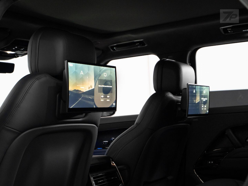 Foto do veículo LAND ROVER RANGE ROVER SPORT LR RRS PHEV LE 2023 36.796 KM 709.000,00