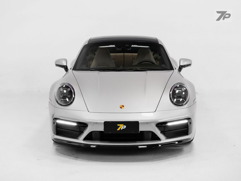 Foto do veículo PORSCHE 911  CARRERA 2024 1.213 KM 849.000,00